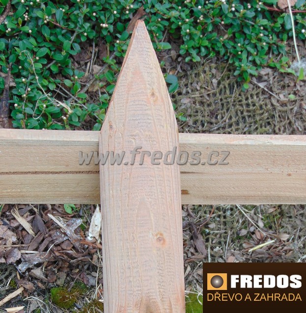 Dřevěné plotové dílce - půlkulaté plotovky ø 8 cm - špice